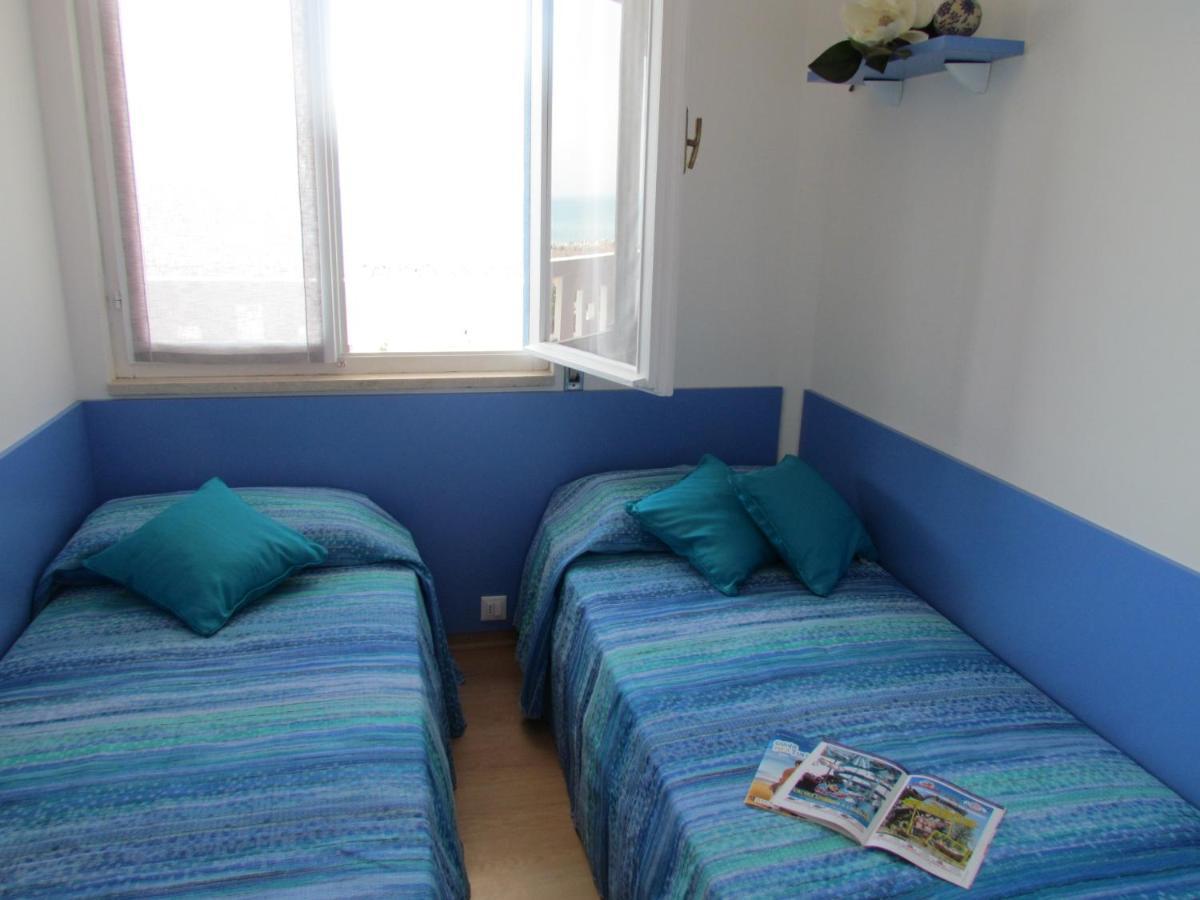 Condominio Zenith Bibione Eksteriør billede