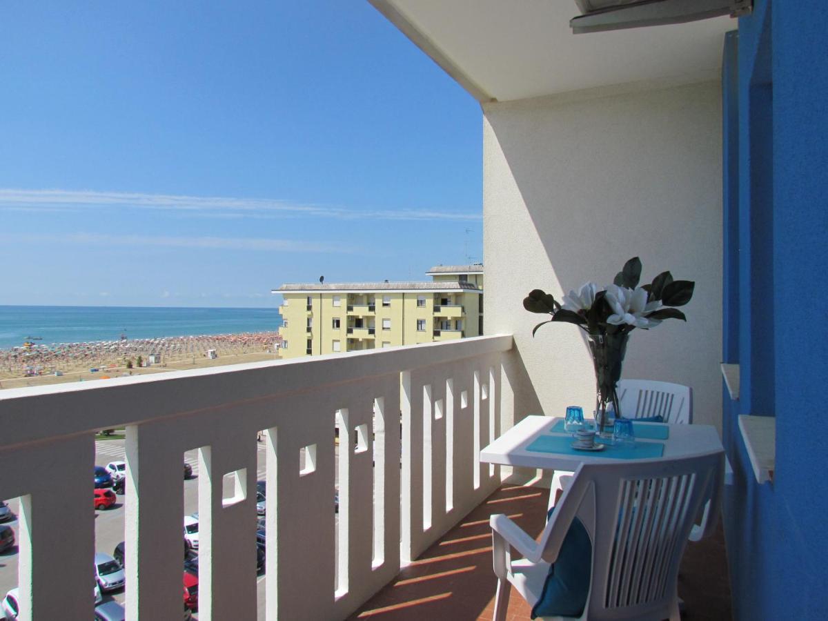 Condominio Zenith Bibione Eksteriør billede