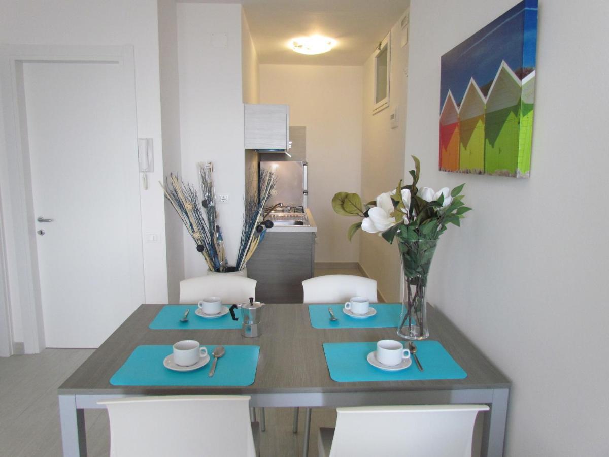 Condominio Zenith Bibione Eksteriør billede